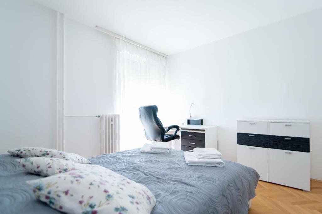 Apartment Anteo สปลิท ภายนอก รูปภาพ